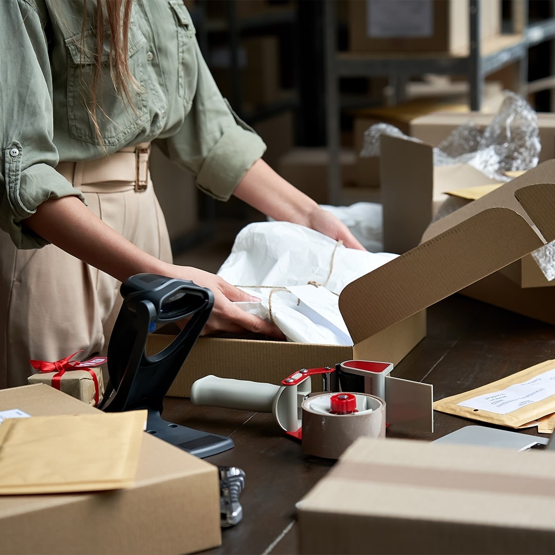 Streamlined order fulfilment: expert warehousing for growing brands Streamlined order fulfilment: expert warehousing for growing brands