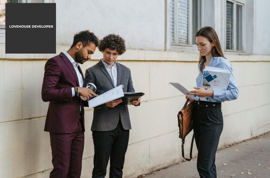 Hiring a Lead Risk Specialist: What Homeowners Should Know Hiring a Lead Risk Specialist: What Homeowners Should Know
