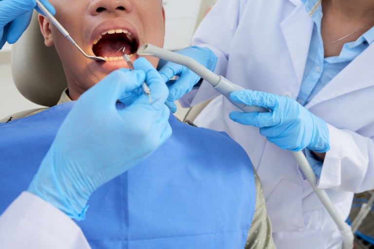 Expert Winnipeg Endodontic Care for Tooth Pain Relief Expert Winnipeg Endodontic Care for Tooth Pain Relief