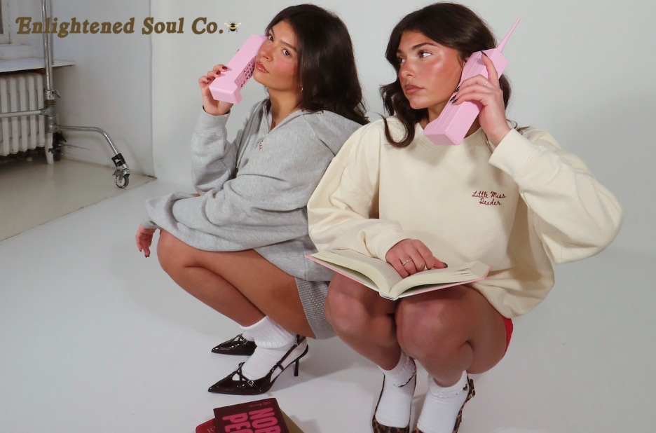 Comfortable style for readers everywhere Comfortable style for readers everywhere
