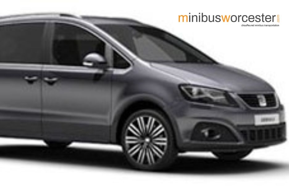 Reliable Worcester 25-Seater Coach Hire for Group Travel Reliable Worcester 25-Seater Coach Hire for Group Travel