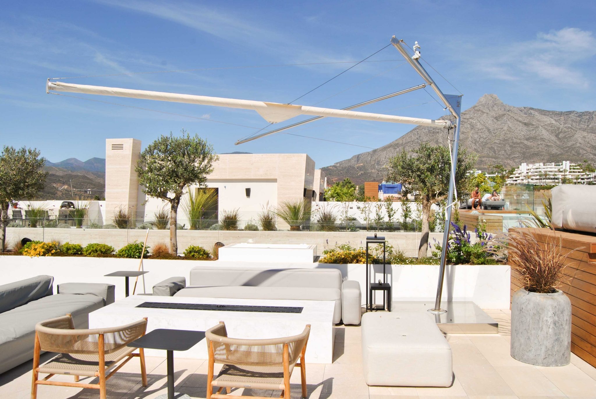 Enhance Outdoor Comfort with a Bioclimatic Pergola in Malaga Enhance Outdoor Comfort with a Bioclimatic Pergola in Malaga