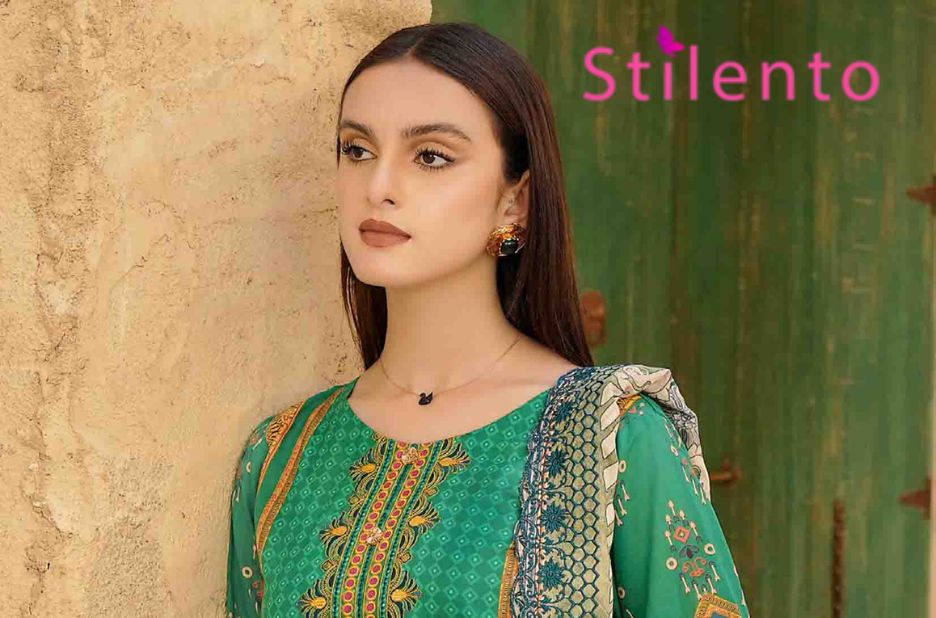 Elegant wool-blend suits for women: timeless styling ideas Elegant wool-blend suits for women: timeless styling ideas