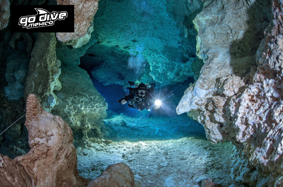 Hidden Worlds Beneath: Exploring Submerged Caves Safely Hidden Worlds Beneath: Exploring Submerged Caves Safely