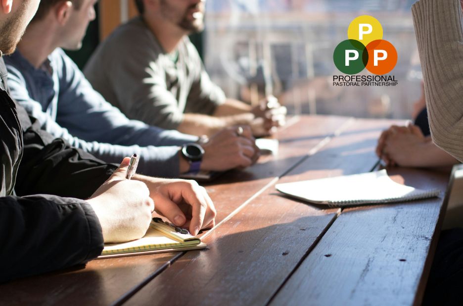 Effective Online Christian Leadership Mentoring for Pastors and Ministry Leaders Effective Online Christian Leadership Mentoring for Pastors and Ministry Leaders